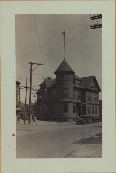 Queens: Broadway - Justice Avenue, 1927–1935