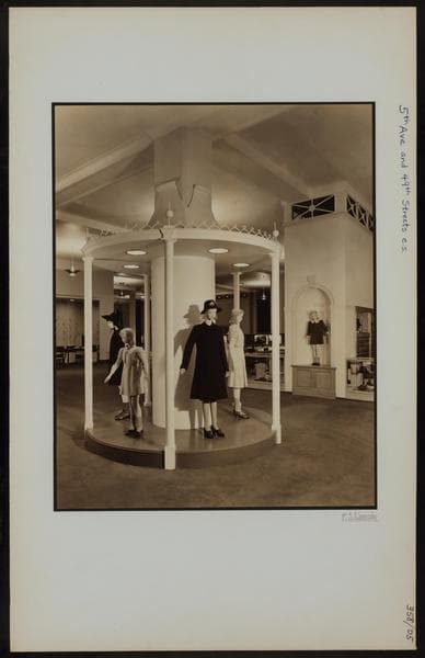 Manhattan: 5th Avenue - 49th Street