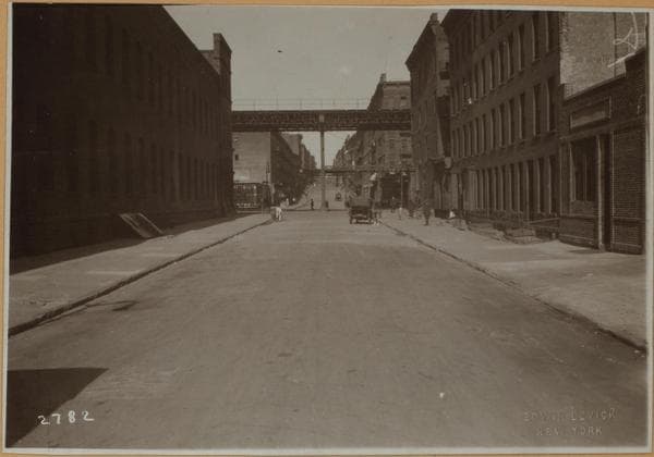 Manhattan: 97th Street - 1st Avenue, 1920–1929