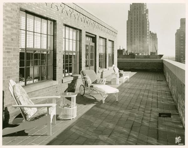 305 East 49th Street - Second Avenue