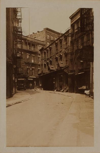 Manhattan: Downing Street - Doyers Street, 1928–1934