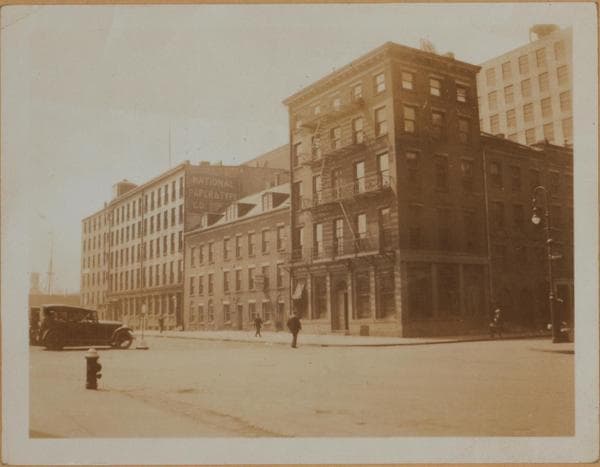 Manhattan: Burling Slip - Front Street, 1924–1931