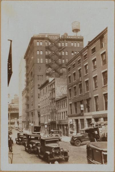 Manhattan: Gold Street - Spruce Street, 1931