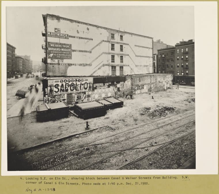 Elm Street, Block Between Canal and Walker Streets, 1900-12-21