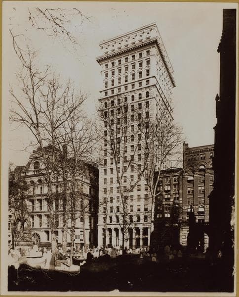 Manhattan: Broadway - Pine Street, 1945