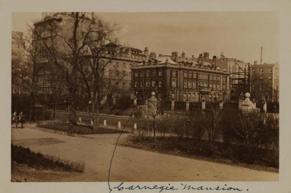 Manhattan: 5th Avenue - 90th Street, 1929