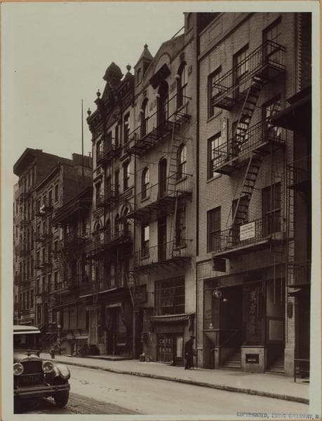 Manhattan: Mott Street - Pell Street, 1929