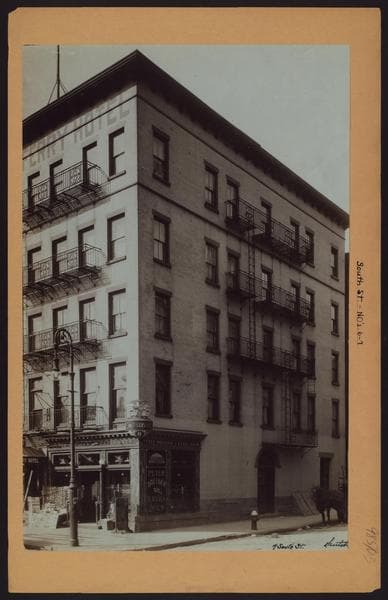 Manhattan: South Street - Moore Street, 1915