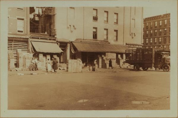 Occupations - Peddlers - Food - Fruit., 1930