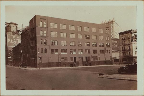 Manhattan: Market Slip - Cherry Street, 1935