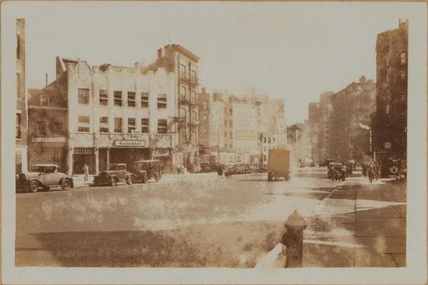 Manhattan: 7th Avenue South - Commerce Street, 1933