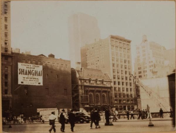 Manhattan: Broadway - 44th Street, 1935