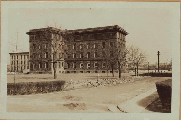 Manhattan: Welfare Island - Metropolitan Hospital., 1933