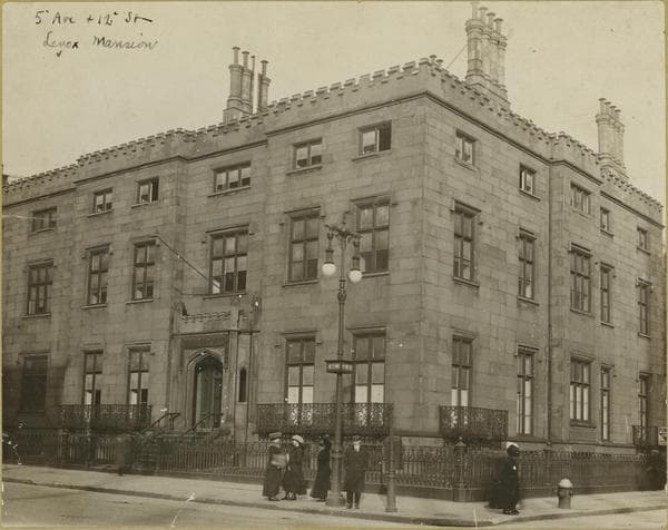 Manhattan: 5th Avenue - 12th Street