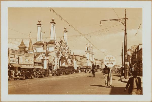 Brooklyn: Surf Ave. - 12th St. W., 1932–1937