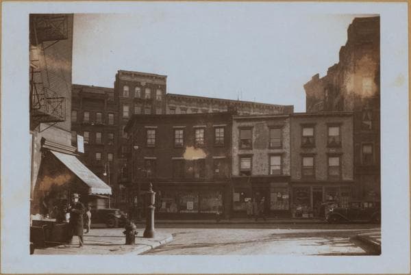 Manhattan: Grand Street - Henry Street, 1932