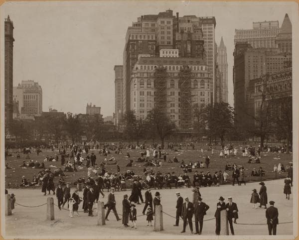 Manhattan: Battery Park., 1916