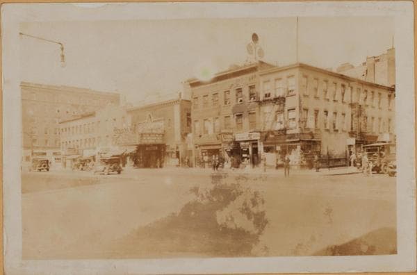 Manhattan: 8th Avenue - 15th Street, 1930–1931