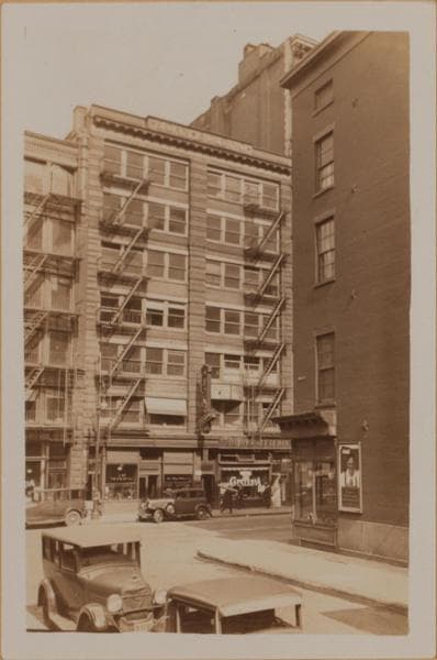 Manhattan: 8th Street (East) - Broadway, 1931