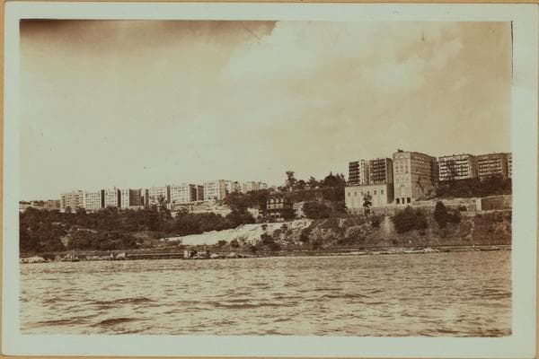North (Hudson) River - shore and skyline - George Washington Bridge., 1926–1934