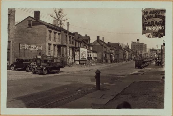 Queens: Roosevelt Avenue - Lawrence Street, 1932–1940