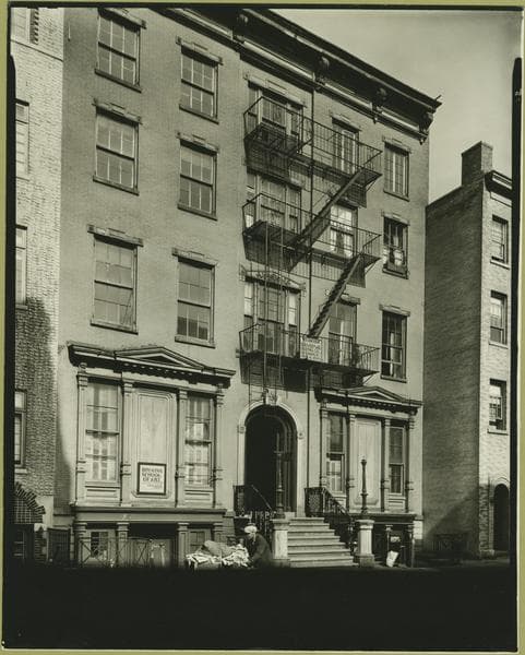 Manhattan: Grove Street - [Bleecker Street]., 1935