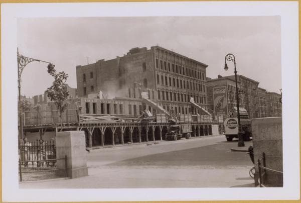 Manhattan: 5th Avenue - 119th Street, 1941