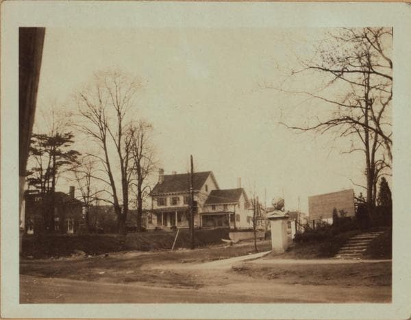 Queens: Northern Boulevard - 161st Street, 1923–1925