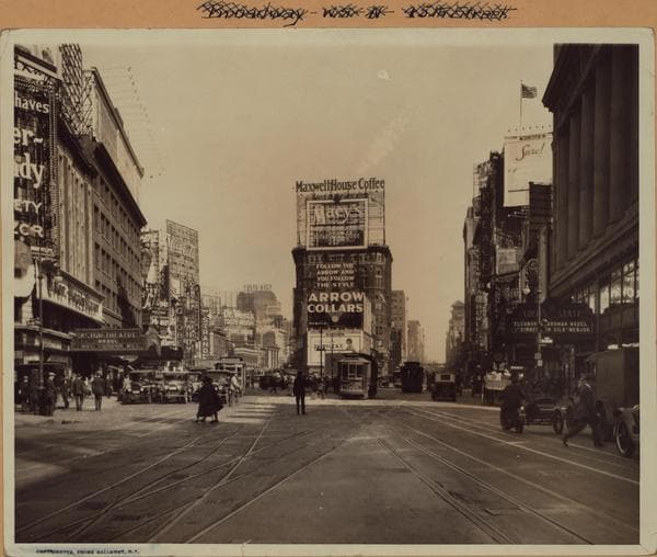 Manhattan: Broadway - 45th Street, 1930