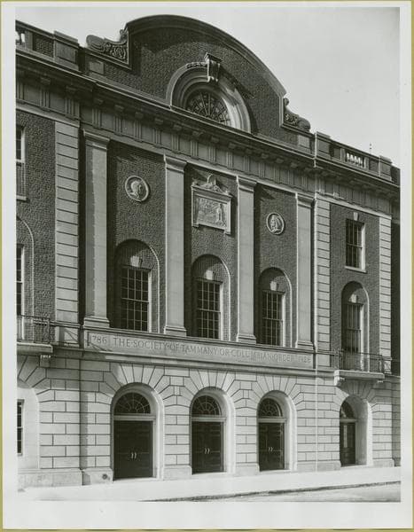 Union Sq. East - 17th Street, southeast corner, 1930–1940
