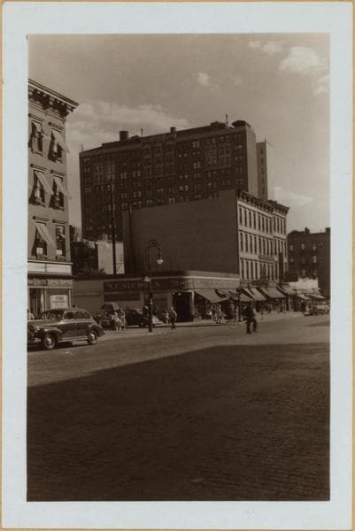 Manhattan: 2nd Avenue - 80th Street, 1941