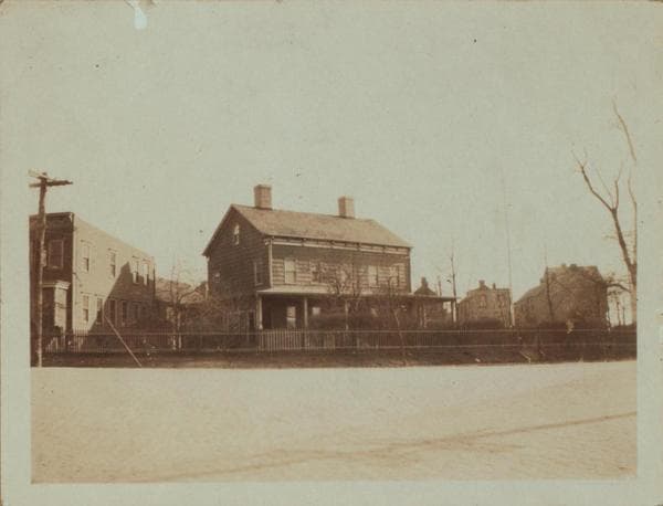 Queens: Maspeth Avenue - 58th Street, 1922–1929