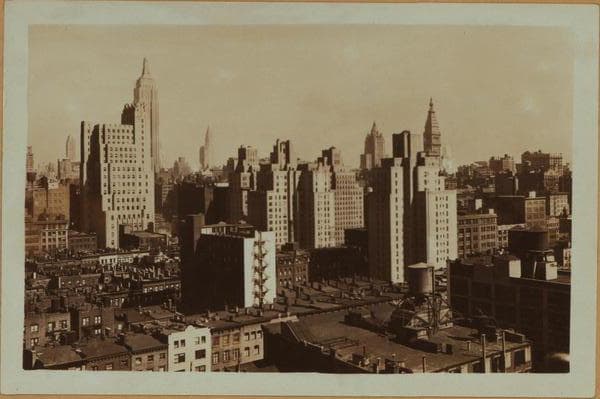 General view - [Manhattan - Horatio Street (Northeast) - Greenwich Avenue.], 1933
