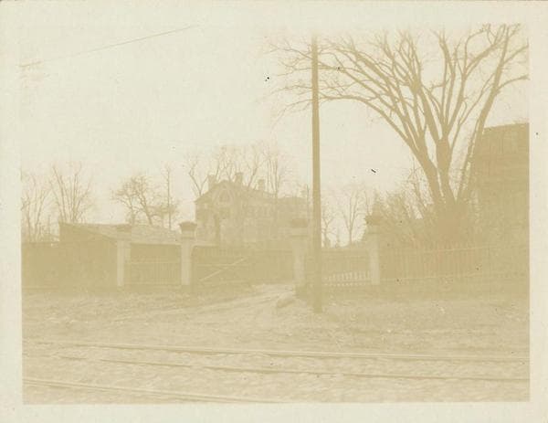 Queens: Junction Boulevard - 34th Avenue, 1923–1925
