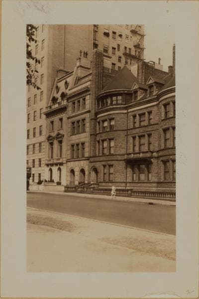 Manhattan: 5th Avenue - 66th Street, 1933