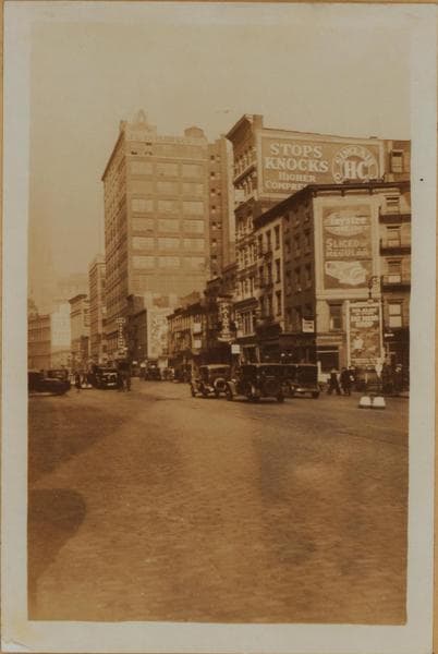 Manhattan: 4th Avenue - 10th Street, 1930