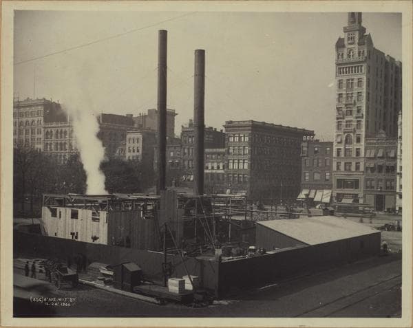 Manhattan: Union Square (West) - Between 14th and 17th Streets., 1900