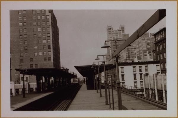 Manhattan: 42nd Street (East) - 2nd Avenue, 1942