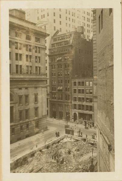 Manhattan: Wall Street - Pearl Street, 1928
