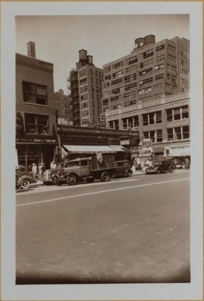 Manhattan: 6th Avenue - 28th Street (West), 1939–1940