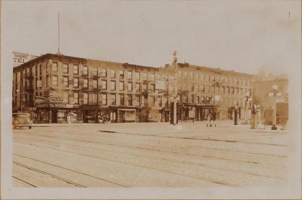 Manhattan: 11th Avenue - 41st Street, 1932–1935