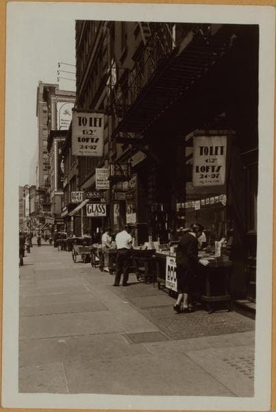 Manhattan: 4th Avenue - 9th Street (East), 1933