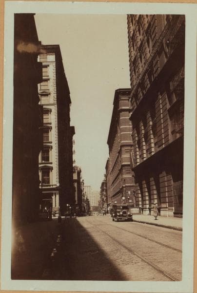 Manhattan: Prince Street - Broadway, 1934