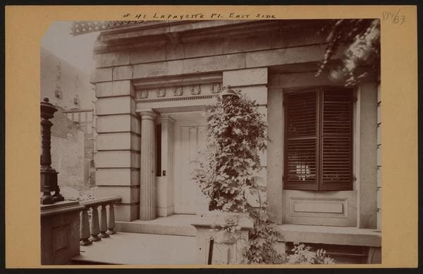 Manhattan: Lafayette Place - Waverly Place, 1902