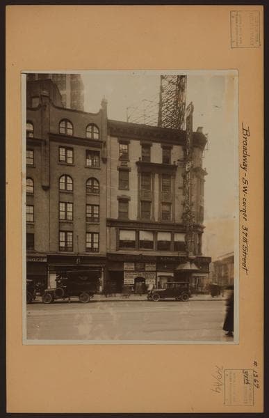 Manhattan: Broadway - 37th Street, 1922