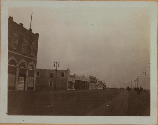 Islands - Coney Island - [Riegelmann boardwalk - Lincoln Baths.], 1924–1934