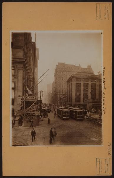 Manhattan: 42nd Street - Park Avenue, 1916
