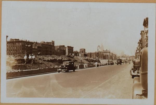 Manhattan: Forsyth Street - Canal Street, 1930
