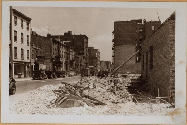 Manhattan: 2nd Street - Bowery, 1938
