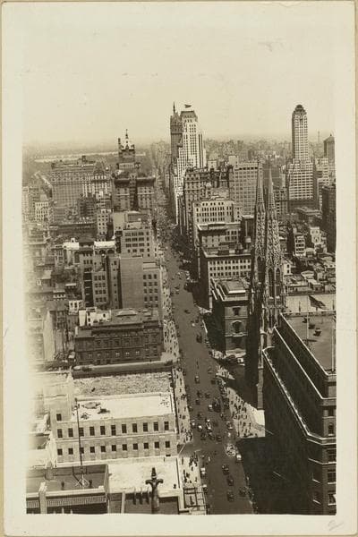 Manhattan: 5th Avenue - 47th Street, 1931–1933